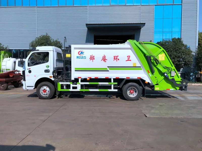 东风8方压缩垃圾车