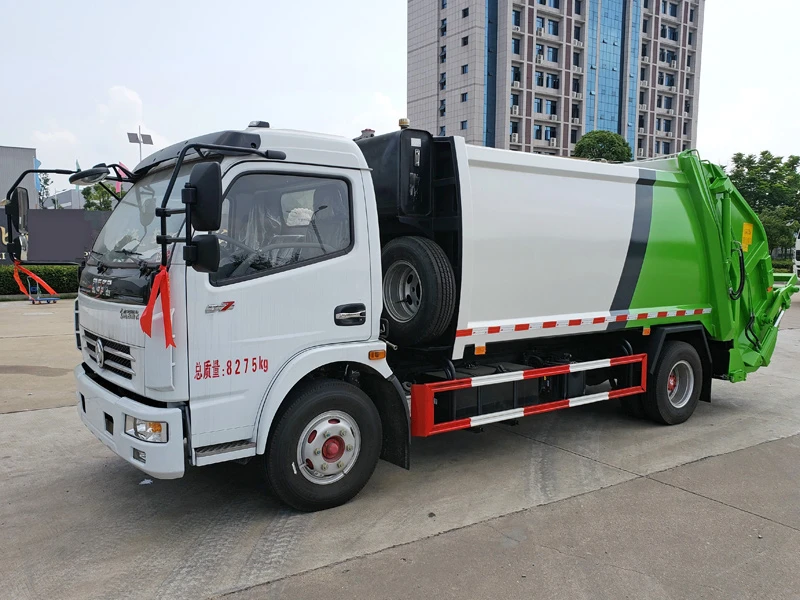 东风8方压缩垃圾车