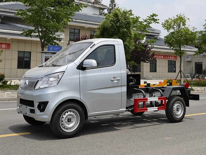 长安3方勾臂垃圾车