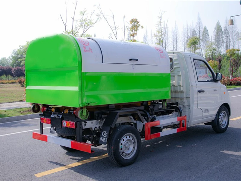 福田3方勾臂垃圾车2