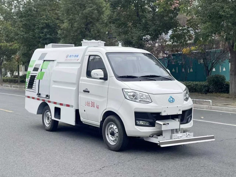 长安新能源纯电动路面养护车