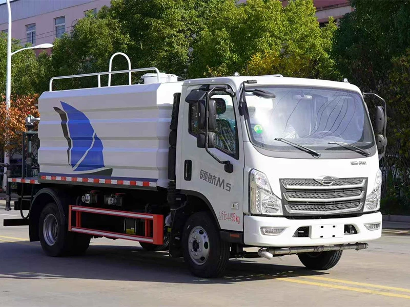 福田蓝牌7方洒水车