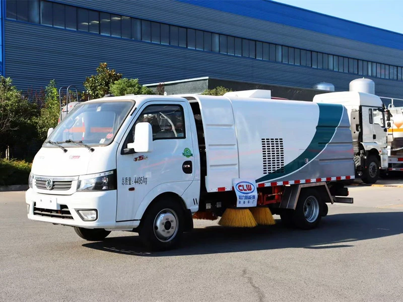 纯电动东风途逸扫路车