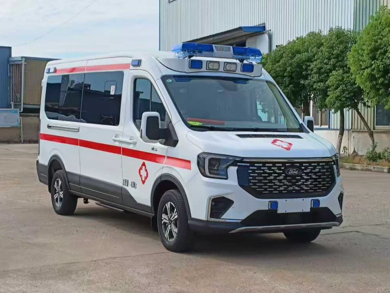 福特全顺T8救护车