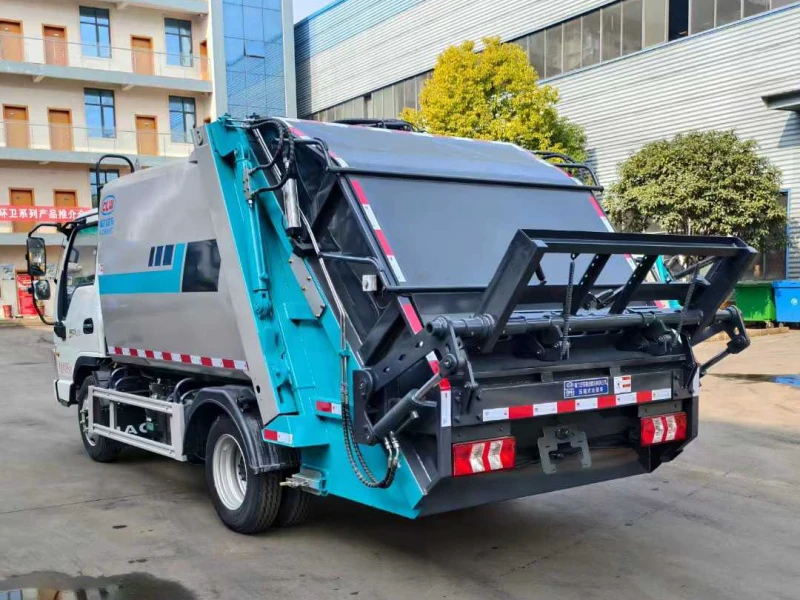 江淮康铃压缩垃圾车6