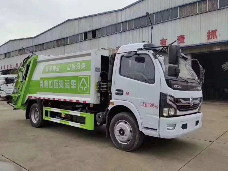 东风凯普特8方压缩垃圾车
