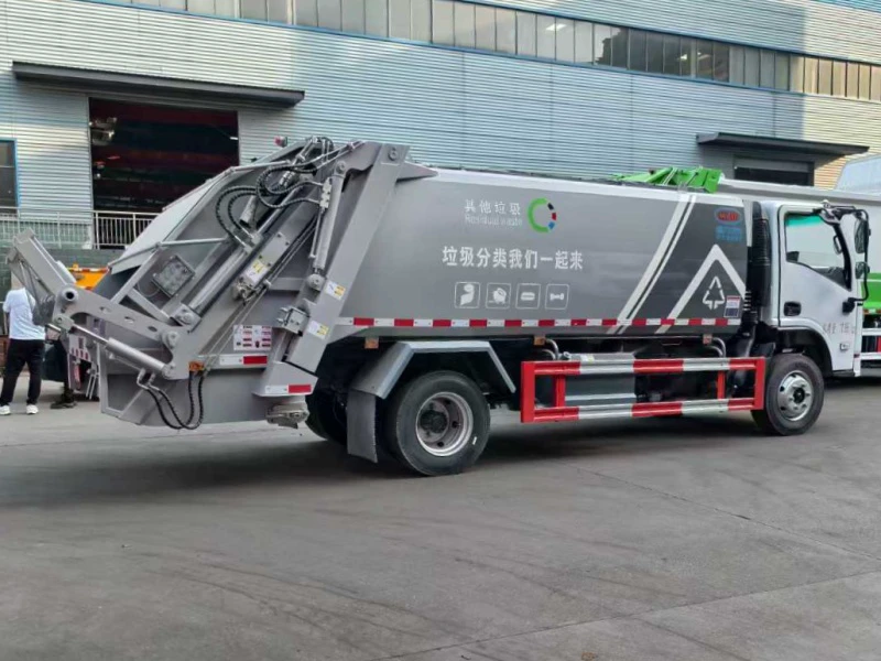 10方三环创客压缩垃圾车8