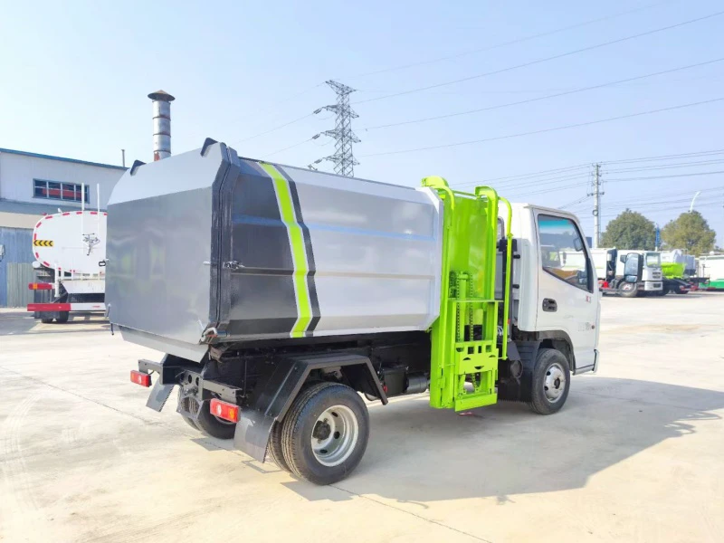 凯马4.5方挂桶垃圾车6