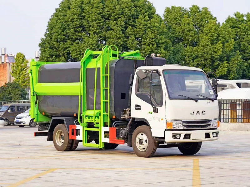 江淮侧挂桶垃圾车6