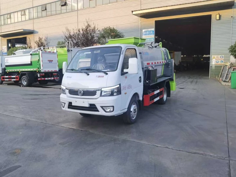 东风途逸餐厨垃圾车10