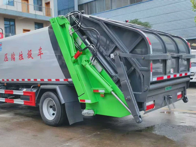 东风10方压缩式垃圾车3