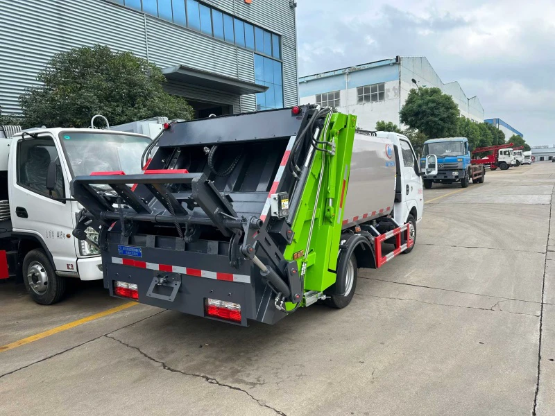 东风途逸4方压缩垃圾车6