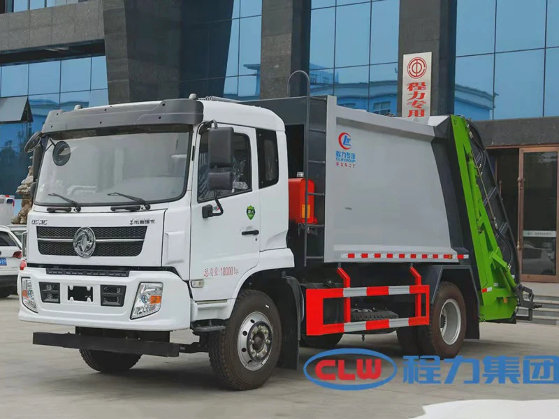 东风福瑞卡 F9 压缩式垃圾车