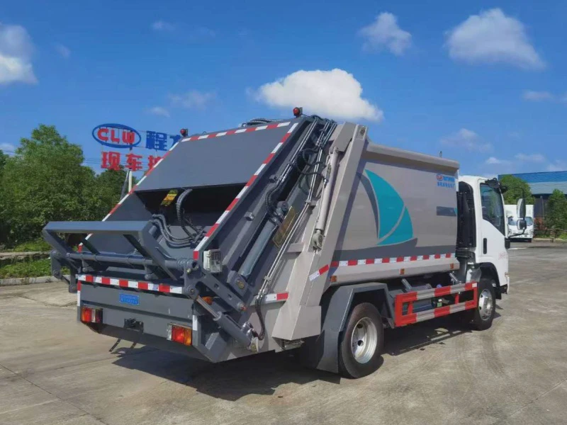 五十铃8方压缩式垃圾车6