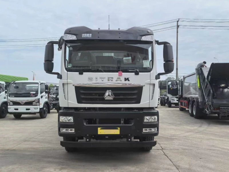 重汽汕德卡22方后装压缩式垃圾车2