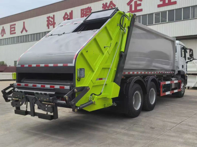 重汽汕德卡22方后装压缩式垃圾车6