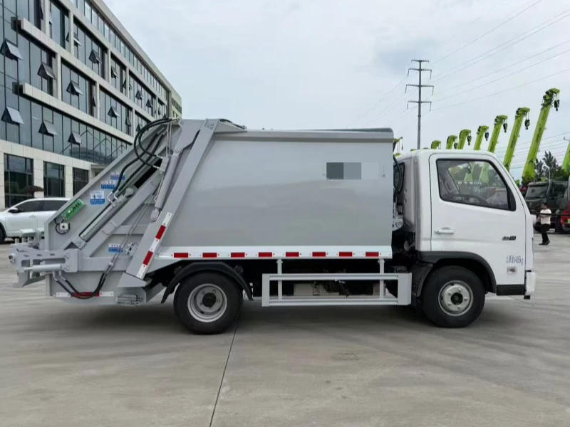 福田欧马可电动压缩垃圾车02